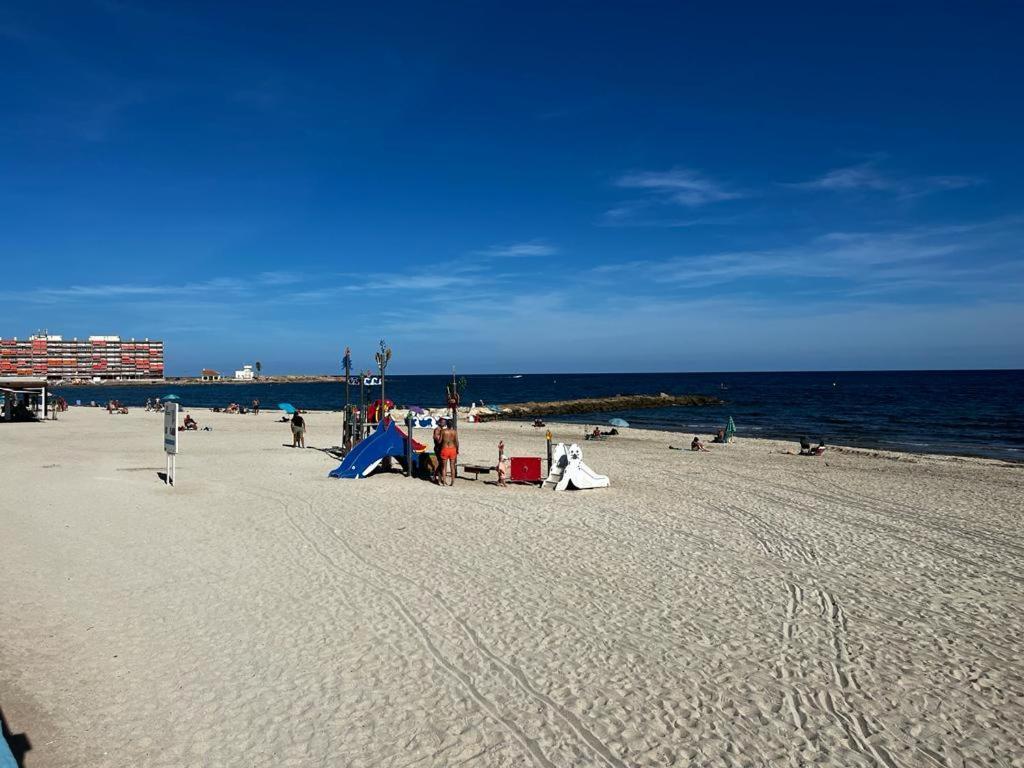 Pmt19 - Los Locos 19 - Edificio Orbiplaya Torrevieja Eksteriør bilde